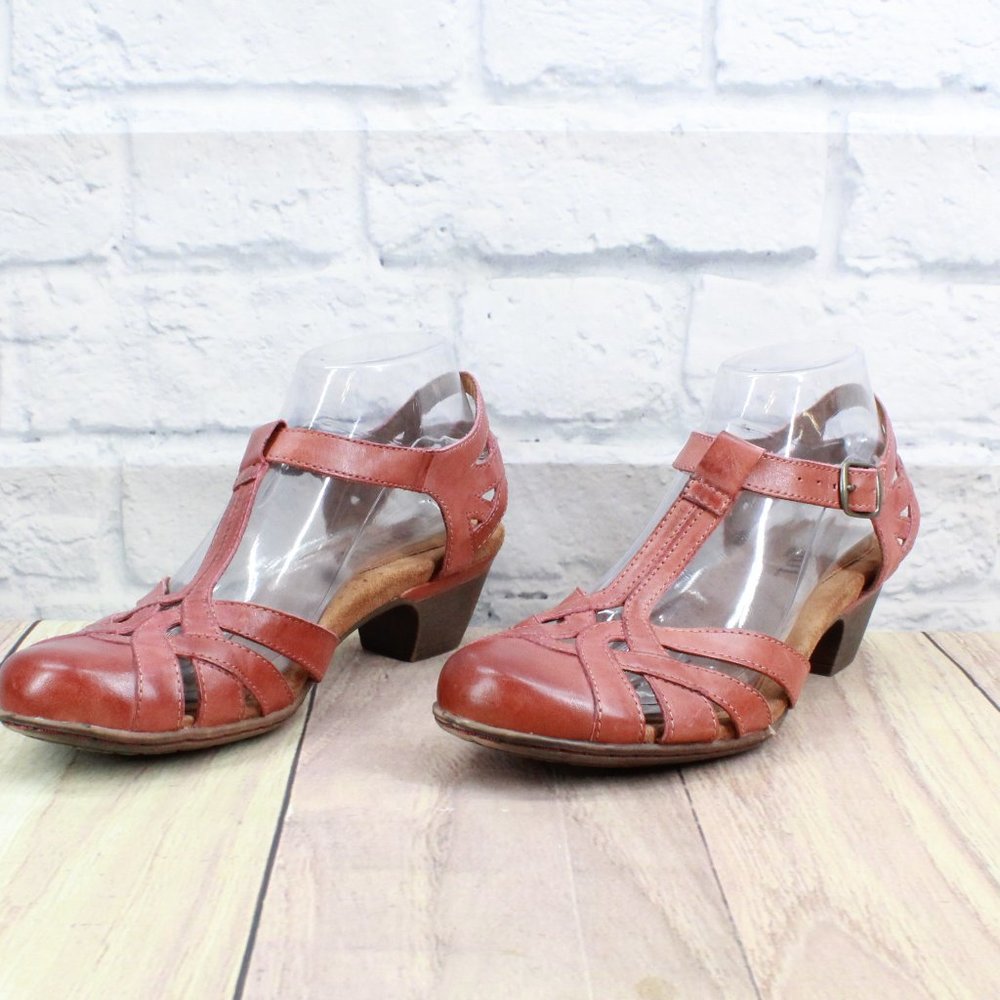 Cobb Hill by New Balance Pink Leather Gladiator T Strap Heeled Sandals Size 9 M - Picture 3 of 10